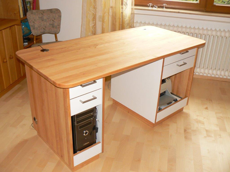 schreibtisch1 1